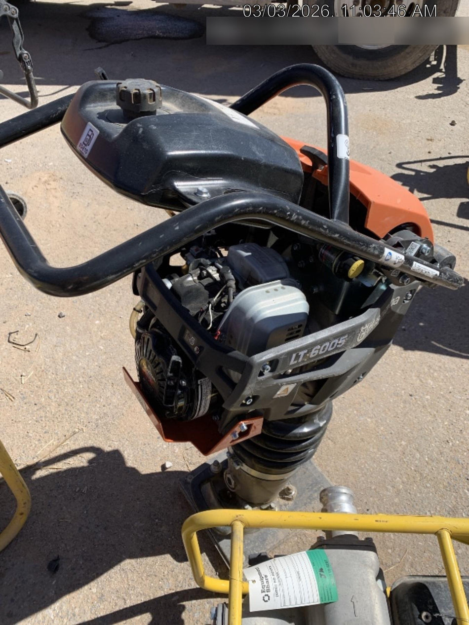 2025 HUSQVARNA LT6005