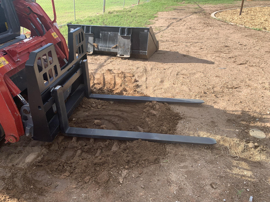 2021 FEMA 60" Skid Steer Forks FEMA