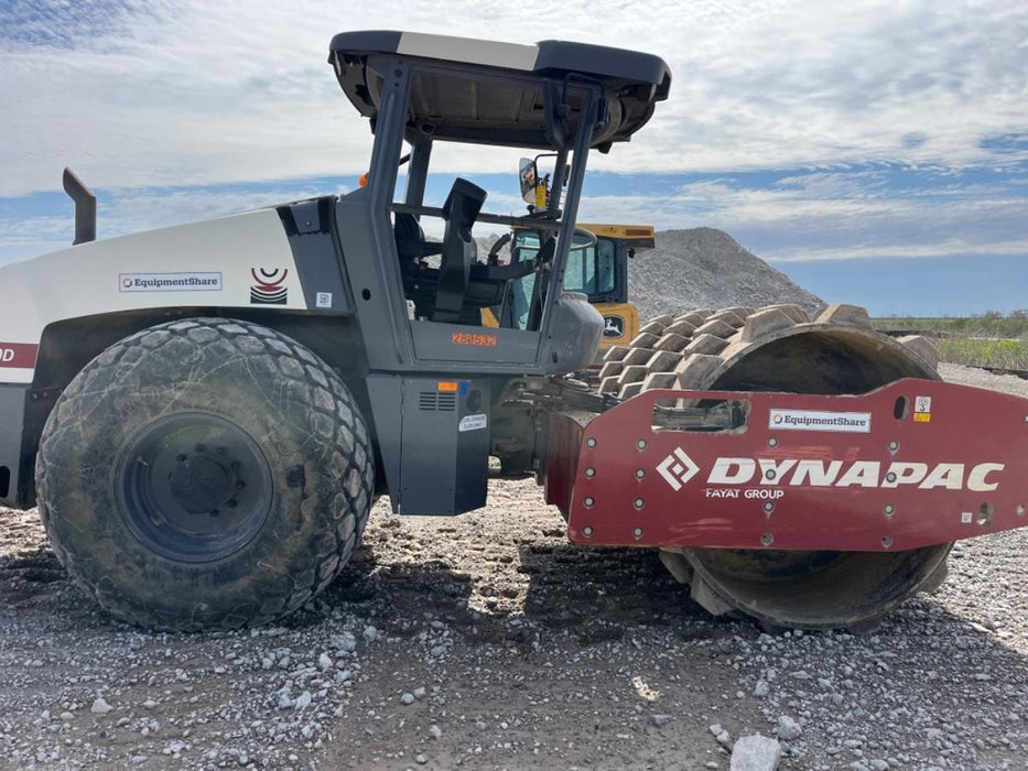 2022 DYNAPAC CA2500D