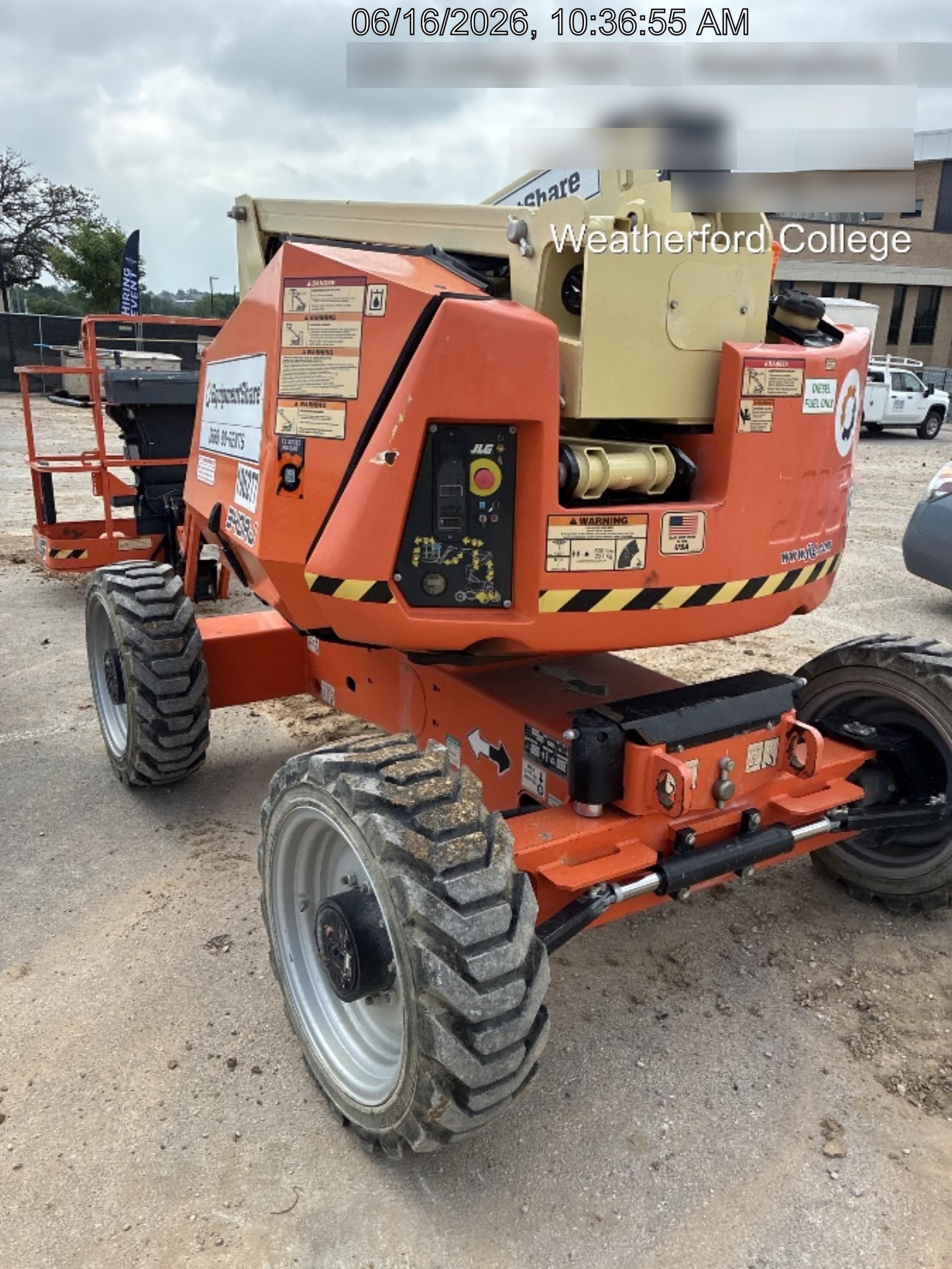 2021 JLG 340AJ