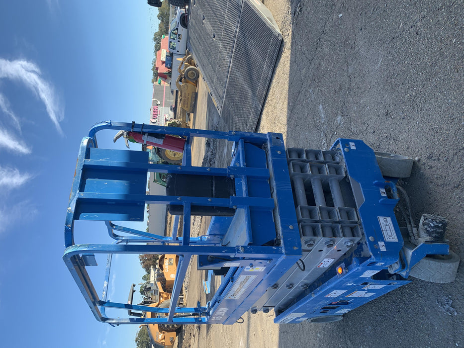 2019 Genie GS-1930 Fixed Rails with Chain Entry