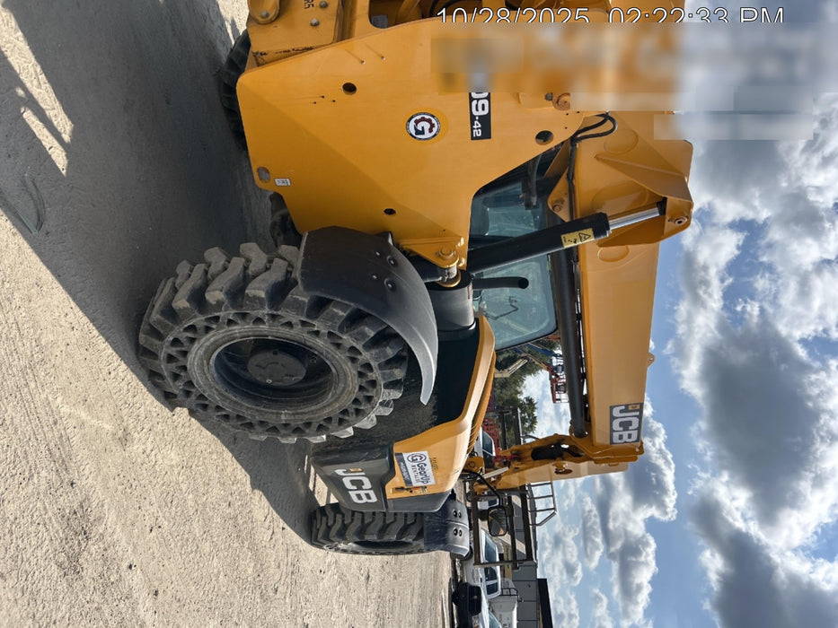 2022 JCB 509-42