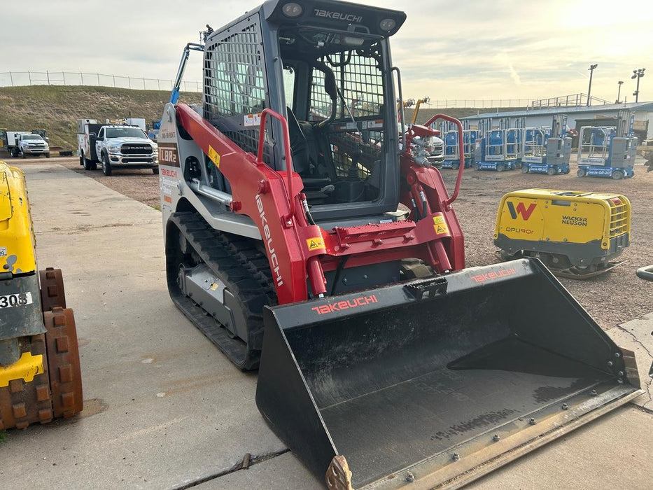2025 TAKEUCHI 76" Smooth Bucket - Takeuchi