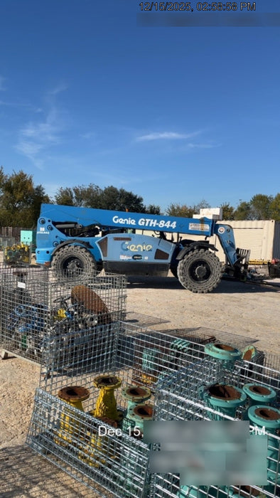 2018 Genie GTH-844 Genie GTH-844 w/Enclosed Cab w/HVAC, Work Lights, Solid Tires, Beacon, 60" Carriage and Forks