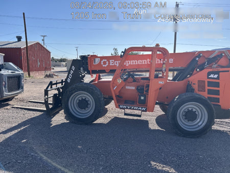 2022 SKYTRAK 8042
