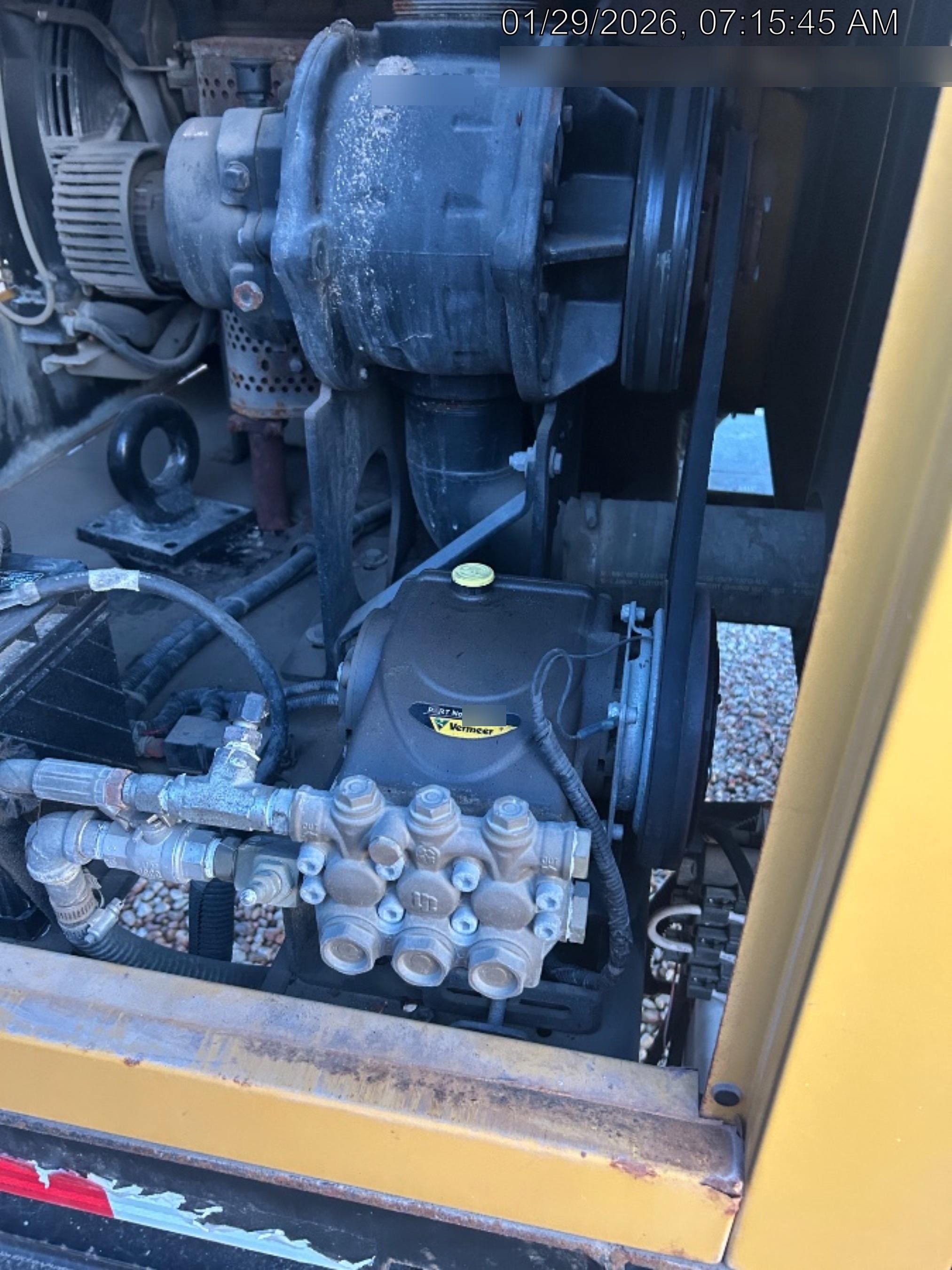 2023 Vac-Tron LP573XDT T4 Koehler Diesel Engine, 500 Gallon Debris Tank, x2 100 Gallon Water Tanks