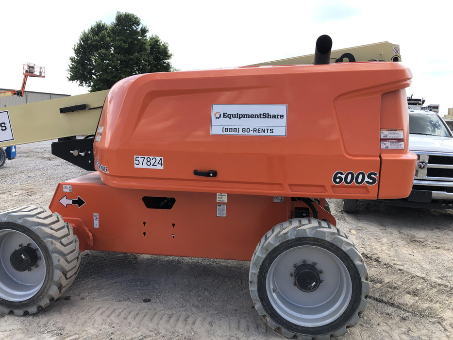 2019 JLG 600S 4WD