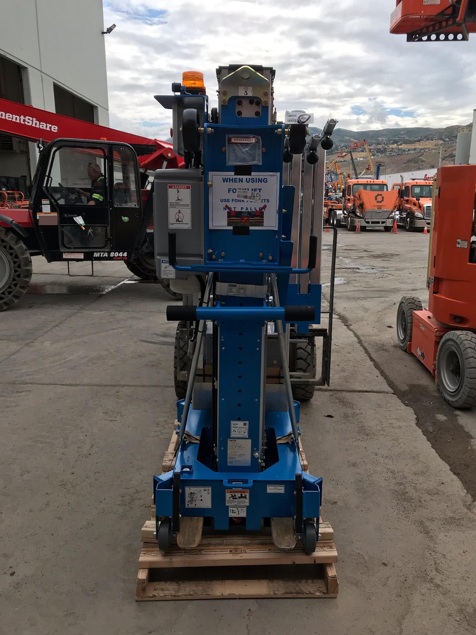 2021 GENIE AWP-30S DC