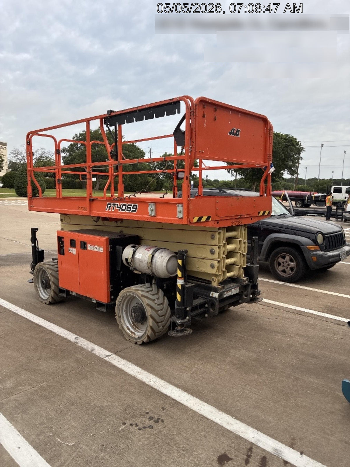 2022 JLG RT4069