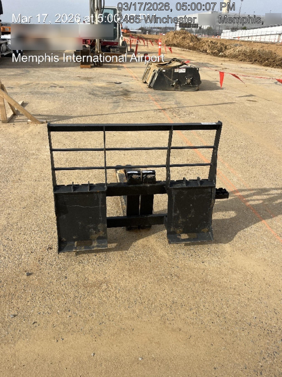 2025 ARROW MATERIAL HANDLING 48" Pallet Forks - Arrow