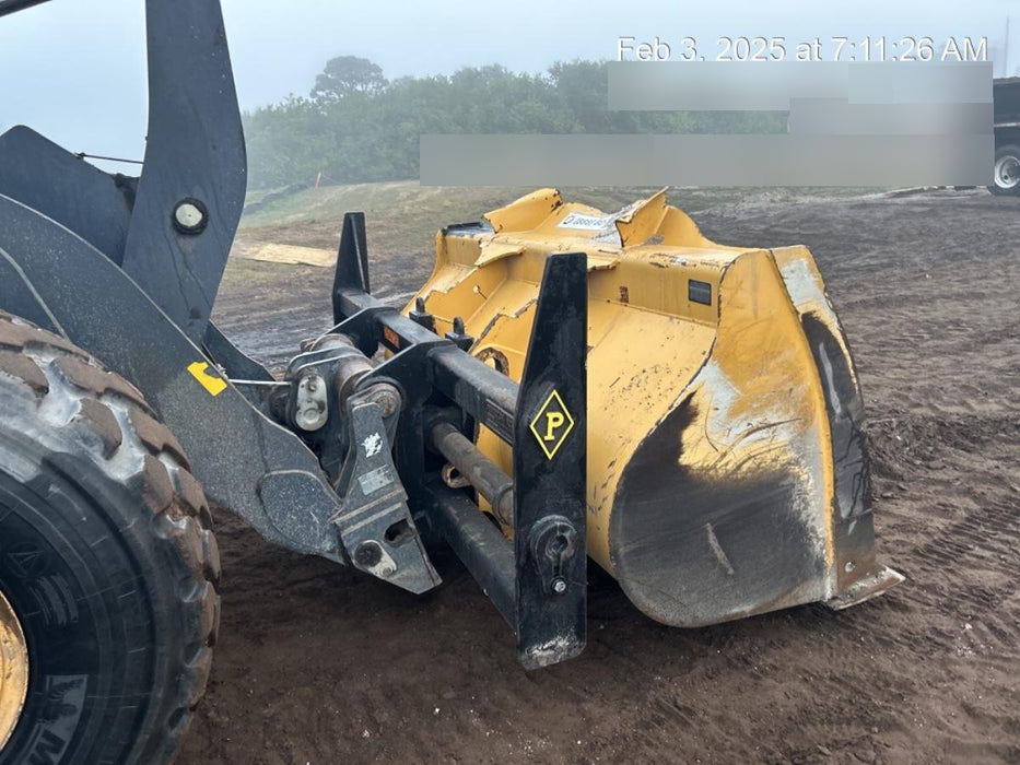 2022 PEMBERTON 72" Utility Forks