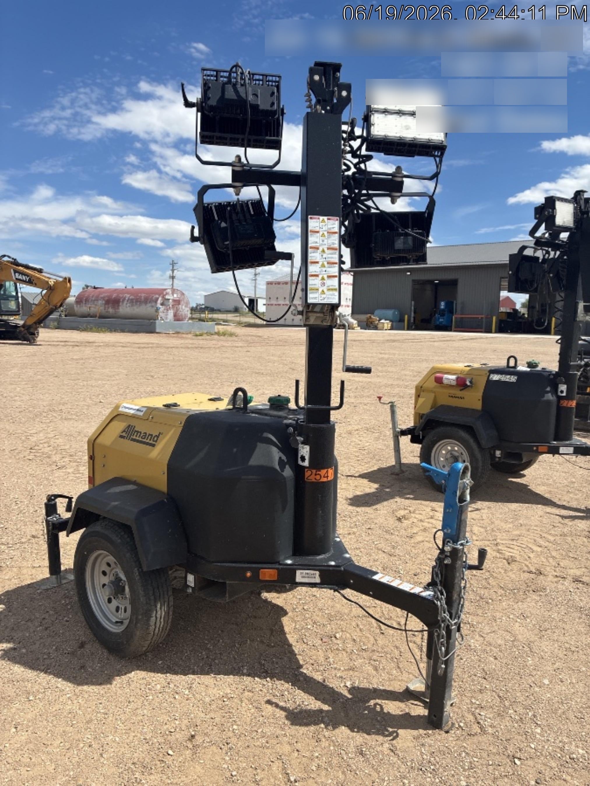 2022 Allmand NLV3GR (4) LED Light Fixture 350W, 23' Vertical Mast, 3kW Prime, Towable, ES Decals, T3