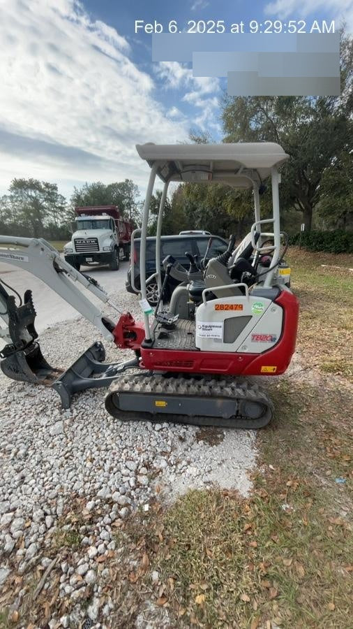 2022 TAKEUCHI TB20e