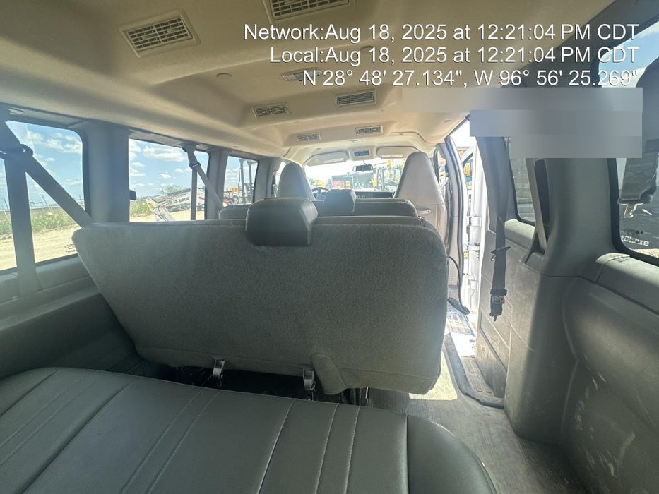 2025 CHEVROLET Express Van - Rental