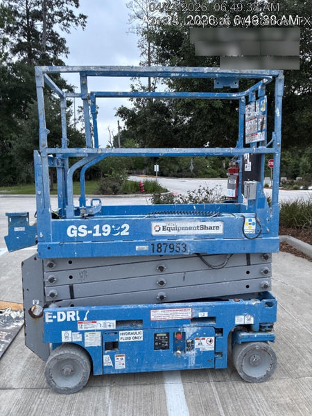 2021 GENIE GS-1932