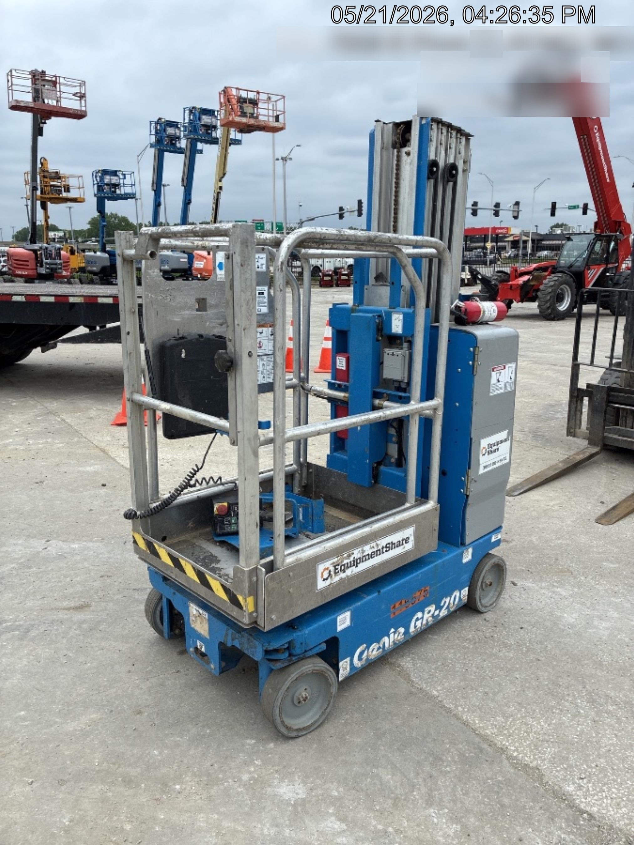 2020 GENIE GR-20