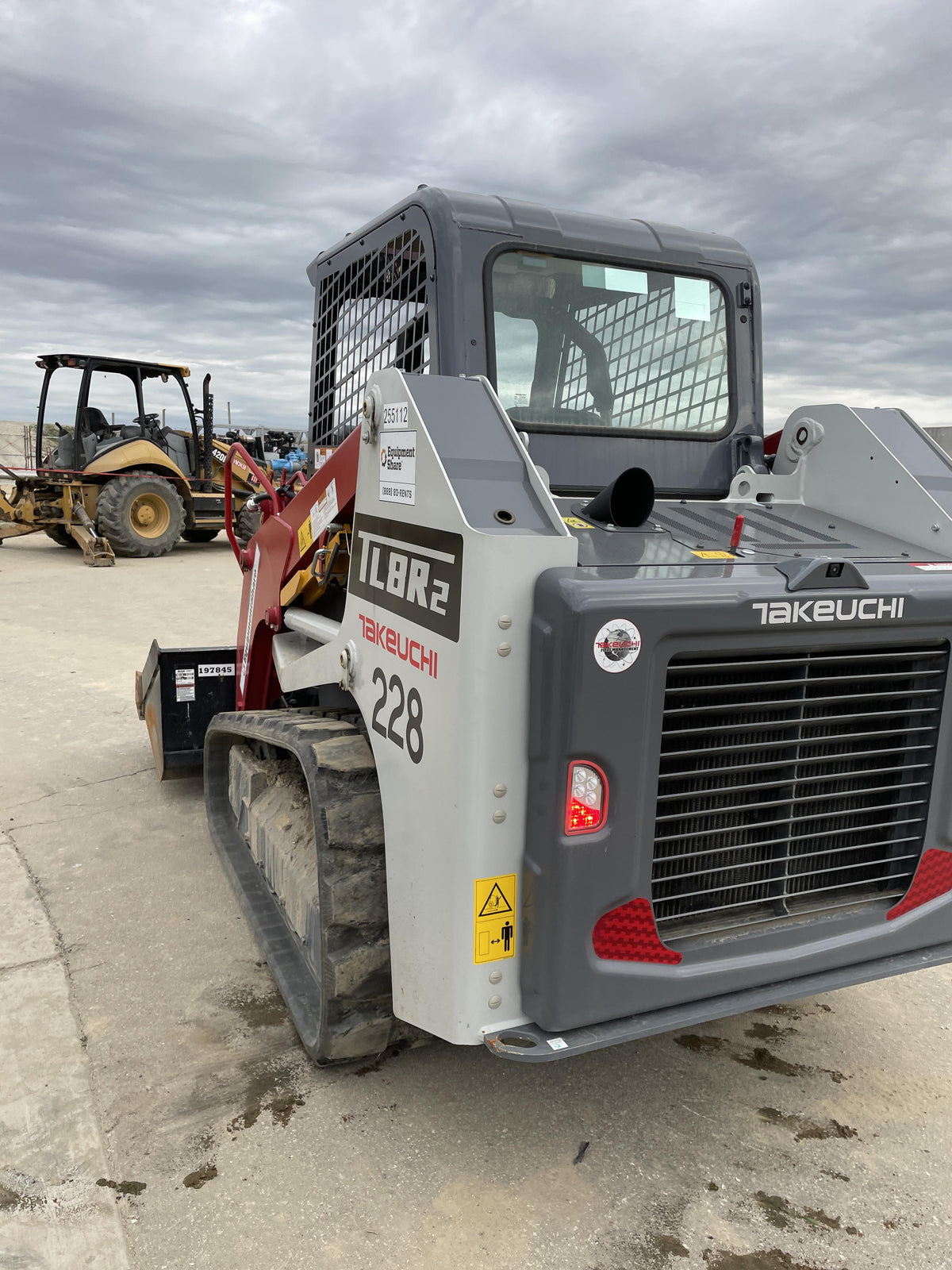 2022 TAKEUCHI TL8R2-R