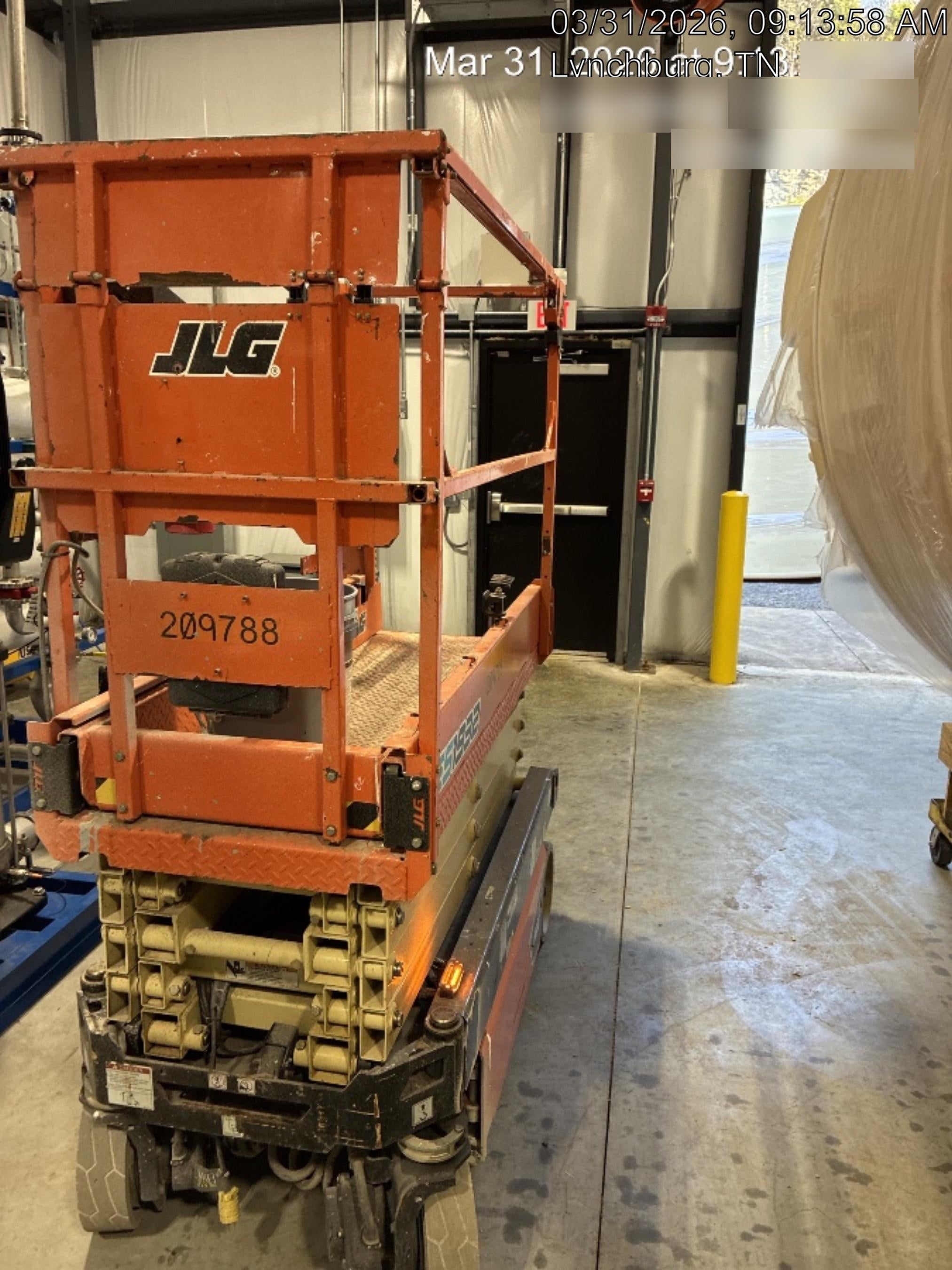 2022 JLG ES1932