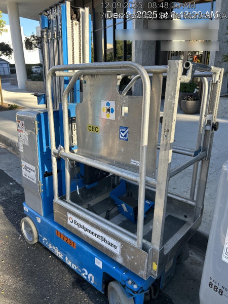 2020 GENIE GR-20