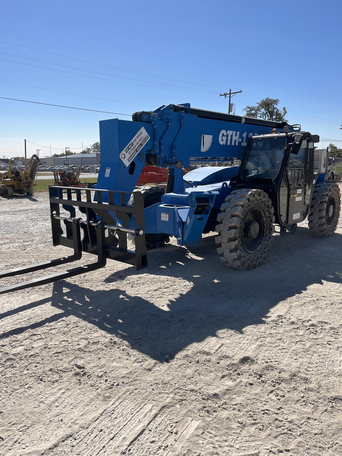 2024 GENIE GTH-1256
