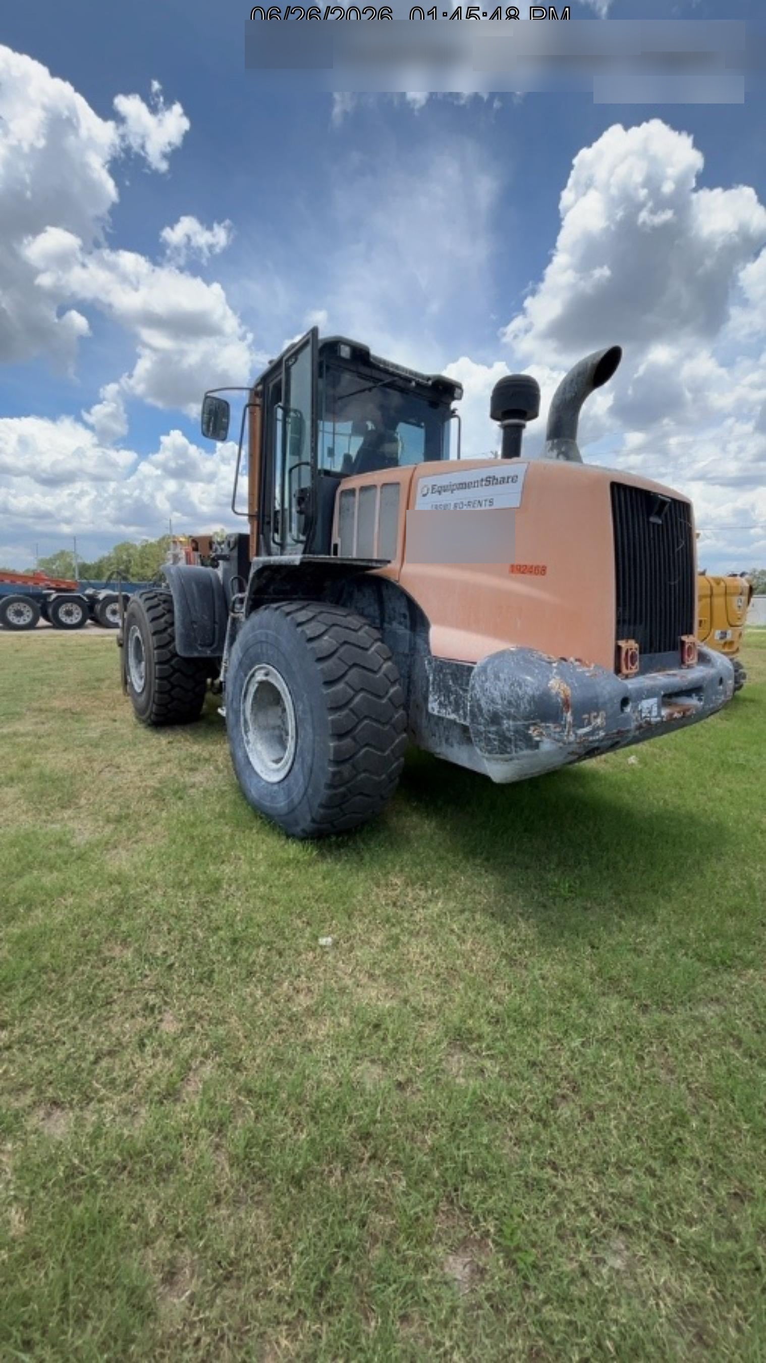 2017 CASE 821G