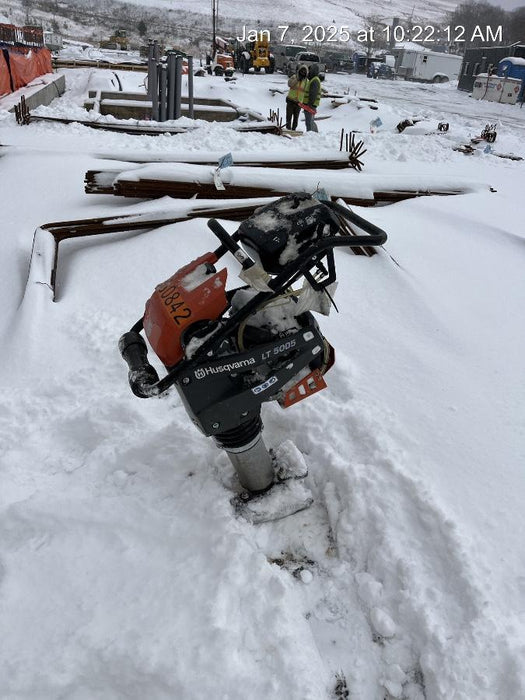 2024 HUSQVARNA LT5005