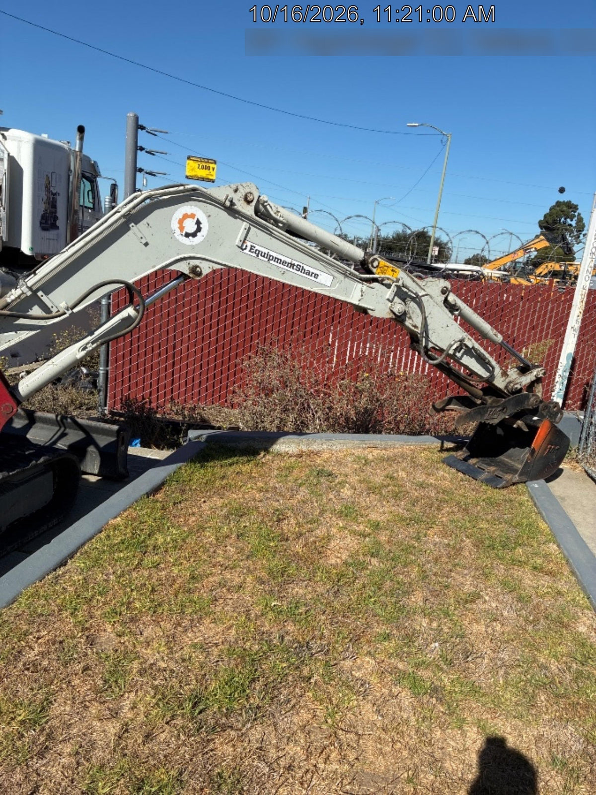 2022 TAKEUCHI TB235-2R