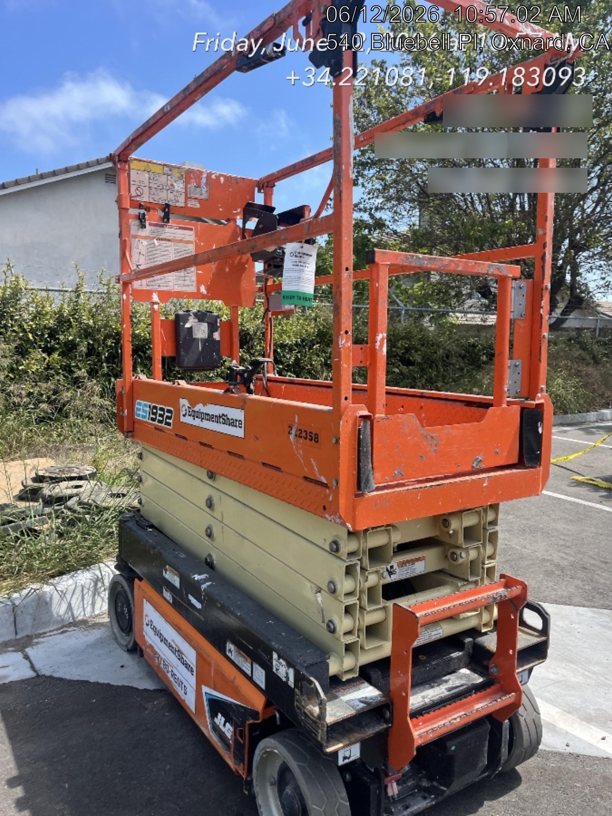 2022 JLG ES1932
