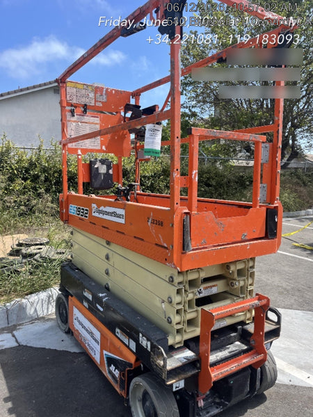 2022 JLG ES1932