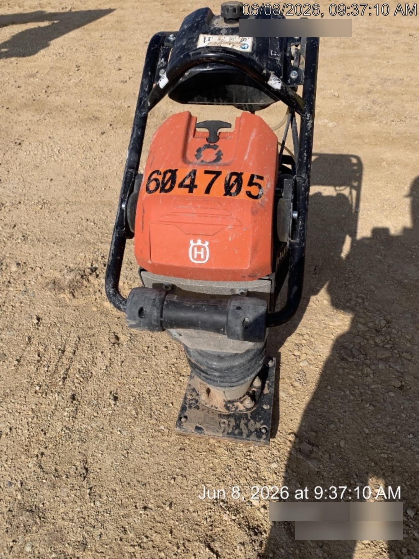 2025 HUSQVARNA LT6005