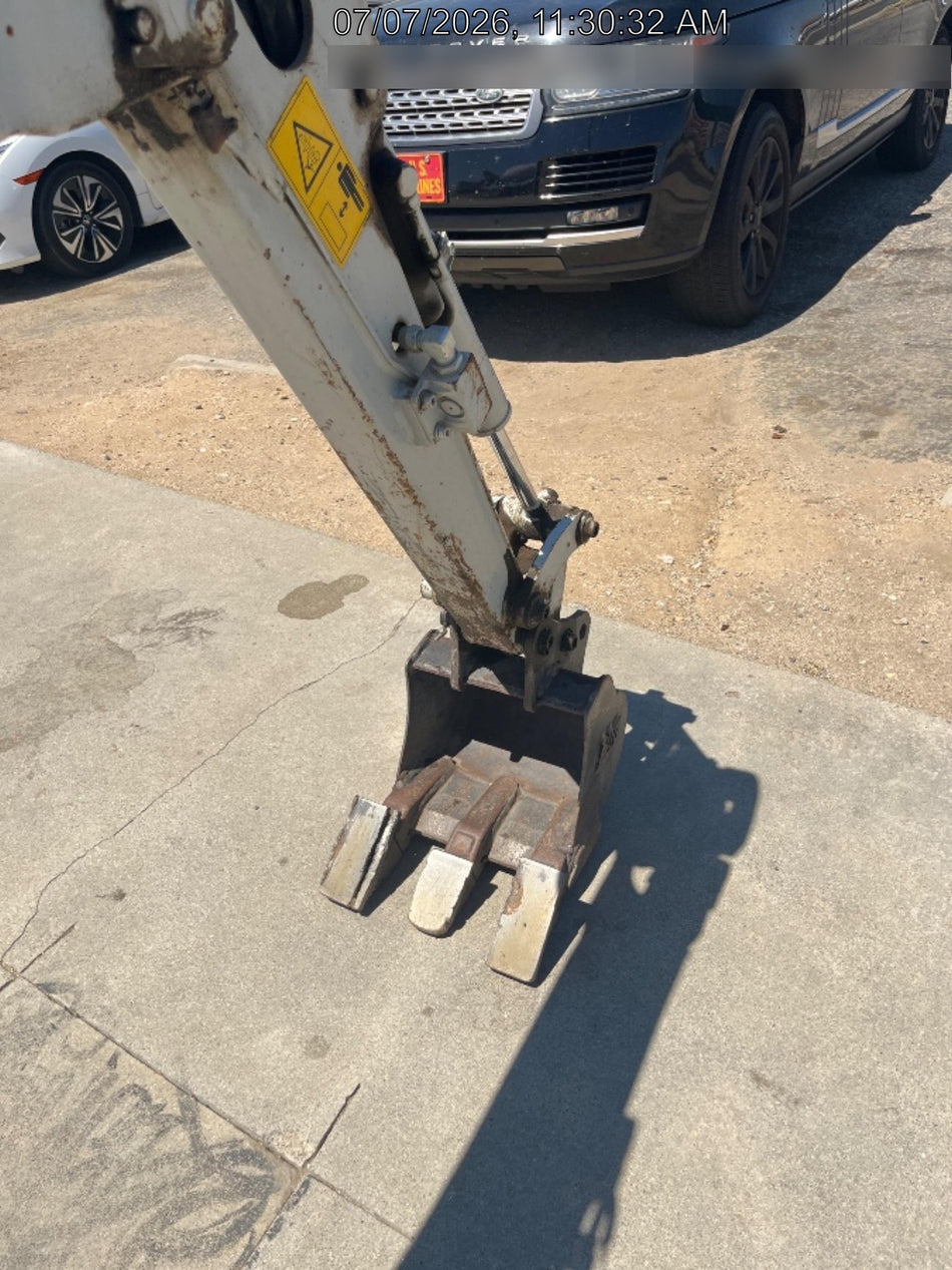 2023 TAKEUCHI TB210R