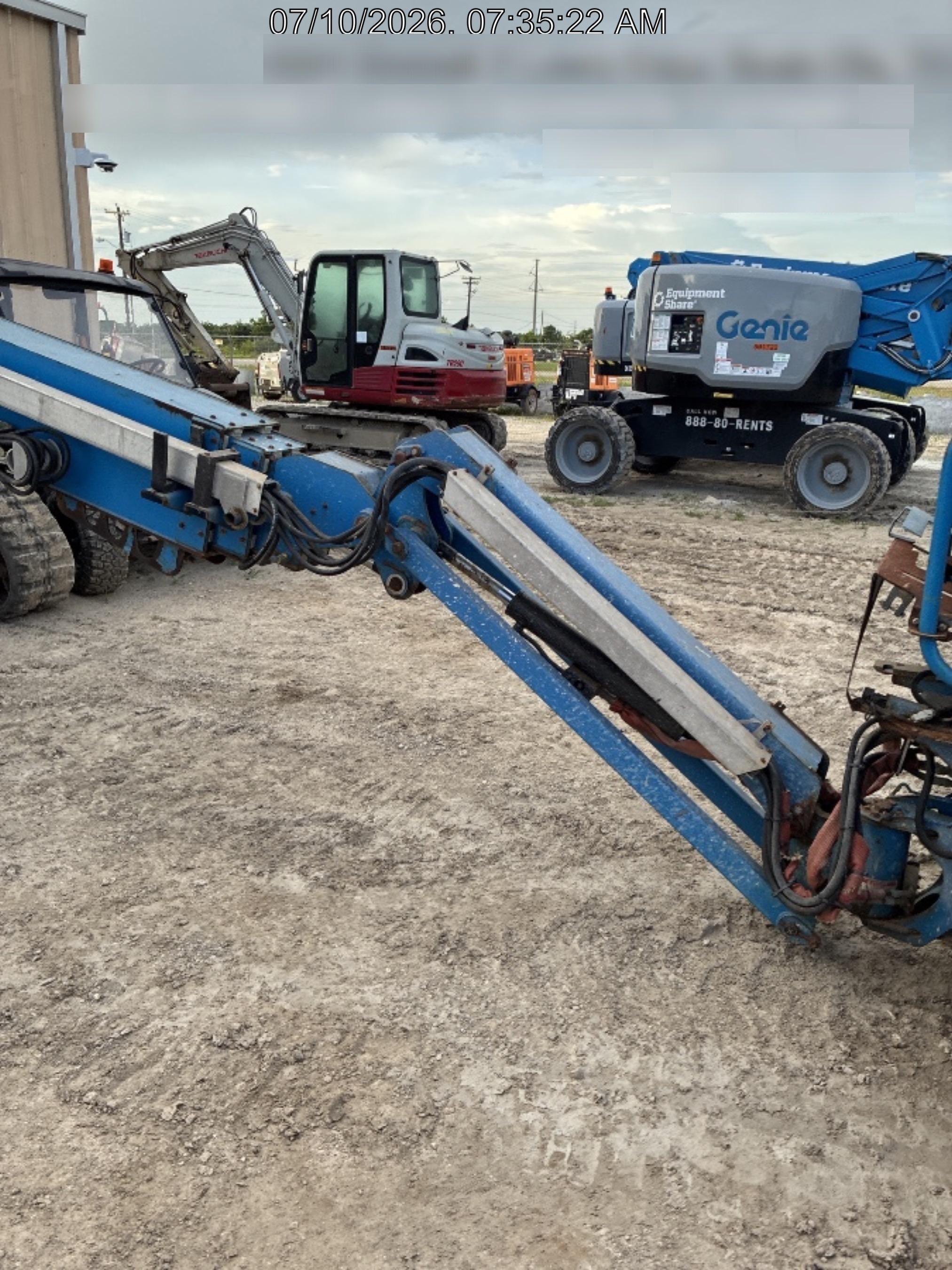 2019 GENIE S-65 TRAX