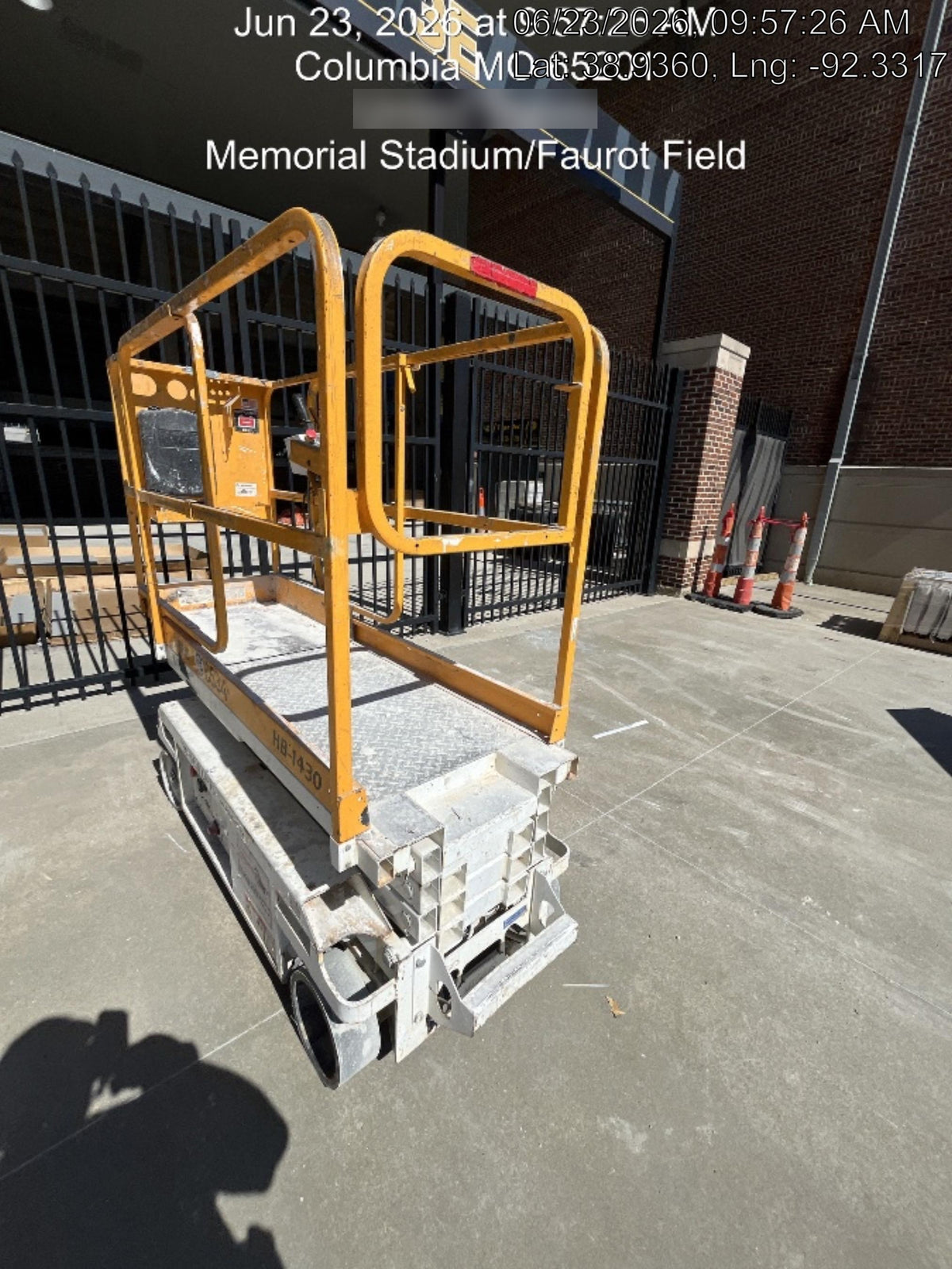 Custom Equipment HB-1430 Hy-Brid Scissor Lift
Platform capacity up to 670 lbs
Working height up to 20 ft
Weighs under 1,700 lbs
Non-marking wheels