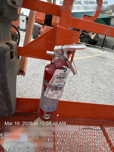 2019 JLG 860SJ