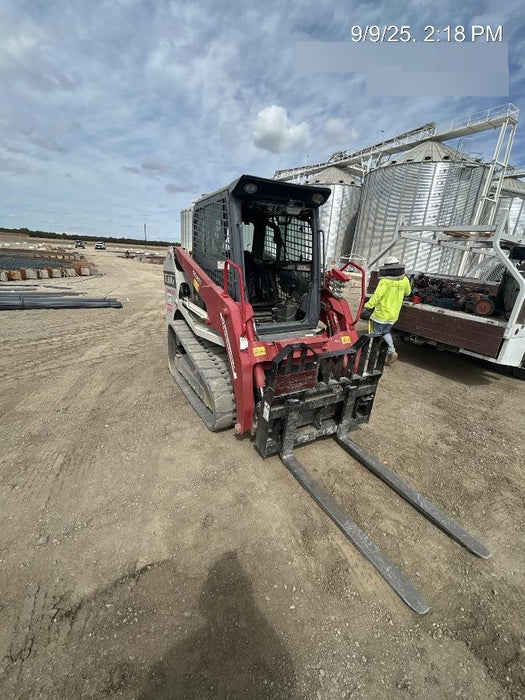2022 TAKEUCHI TL8R2-CR