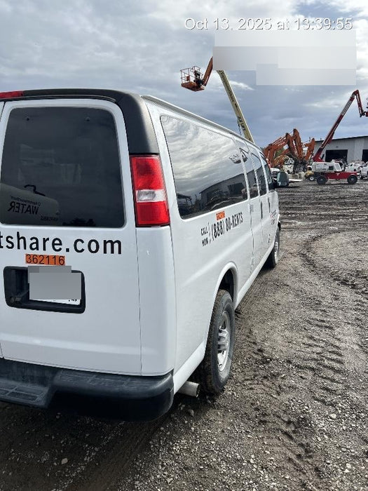 2023 CHEVROLET Express Van - Rental