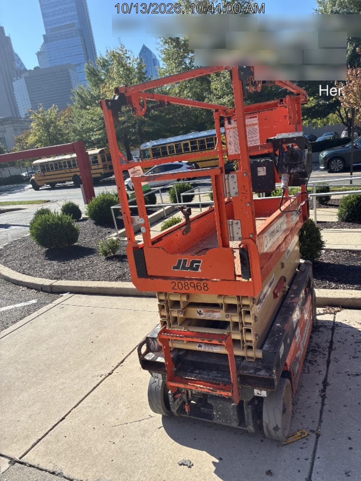2022 JLG ES1932