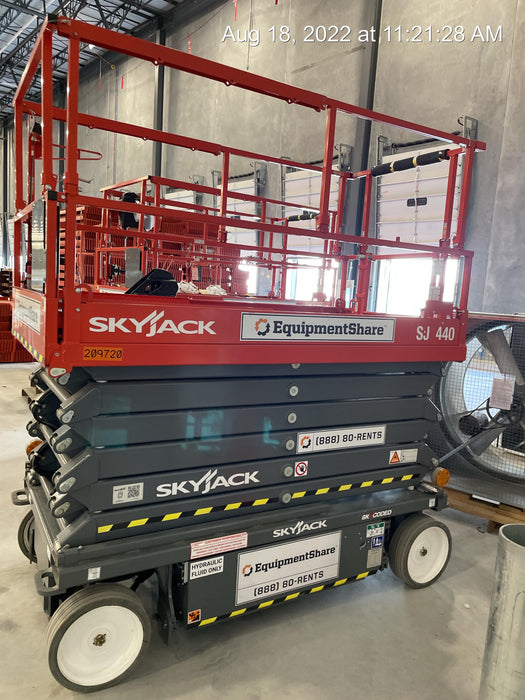 2022 SKYJACK SJ4740