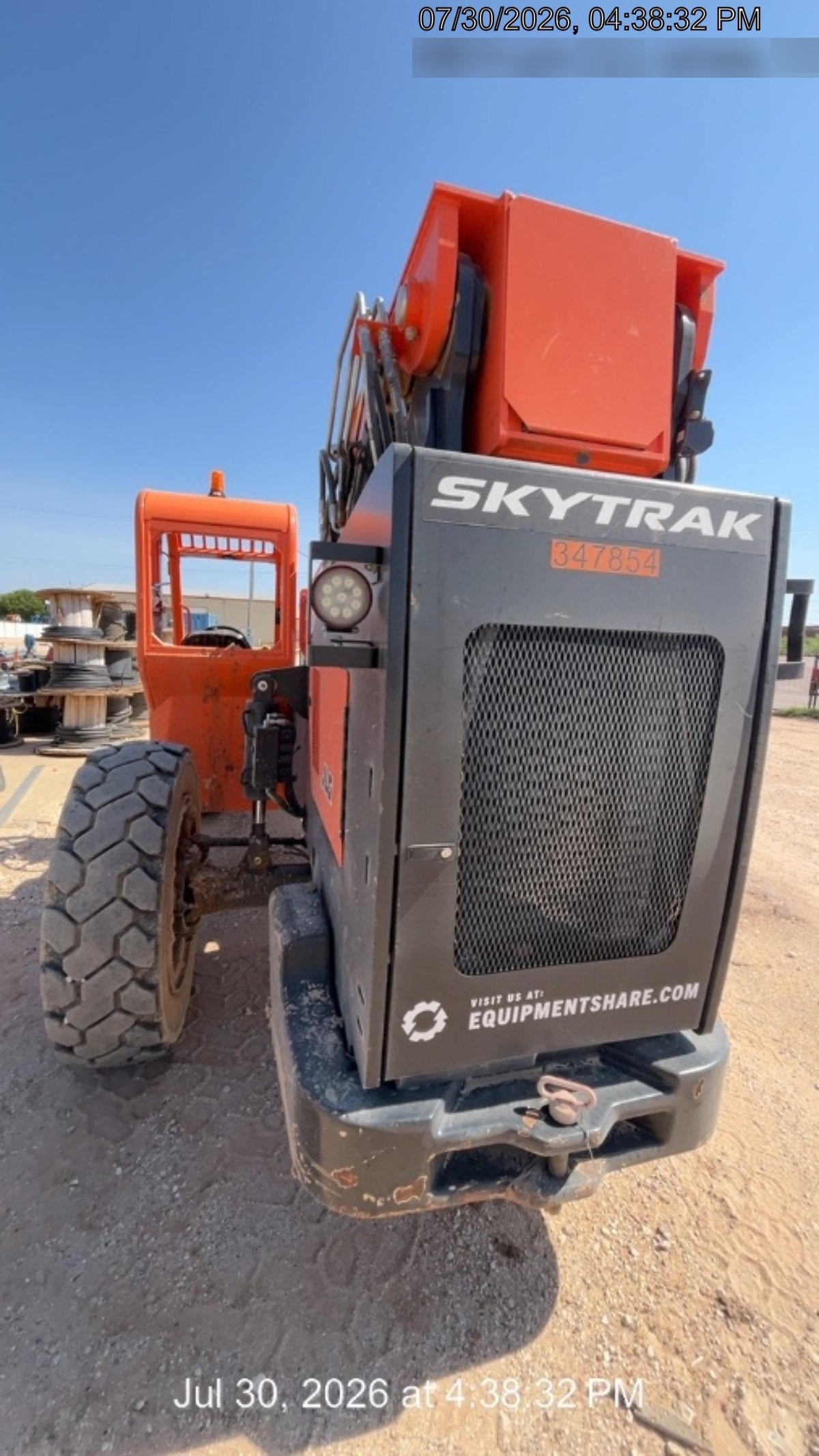 2023 SKYTRAK 8042
