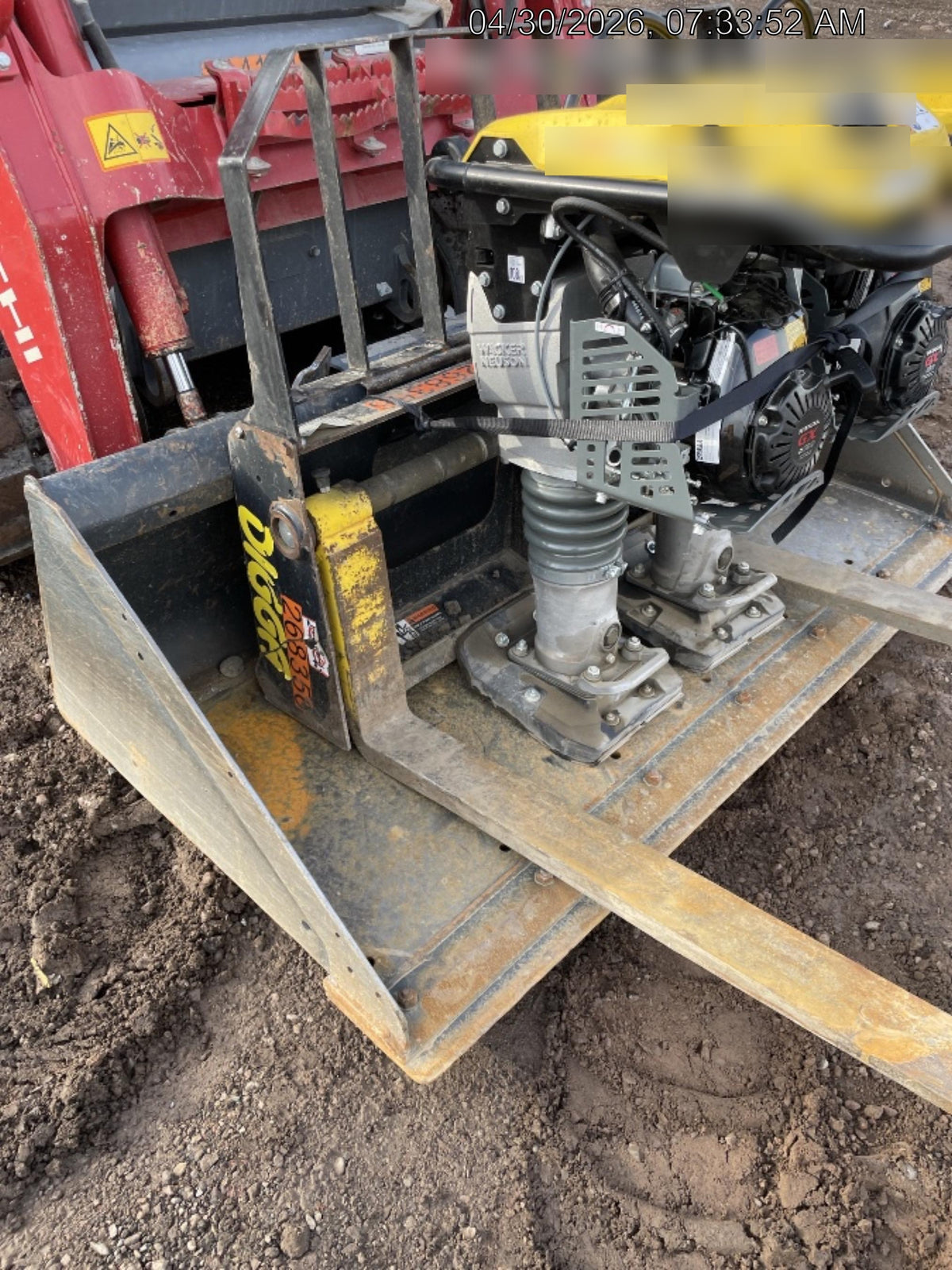 2022 DIGGA 48" Pallet Forks - Digga