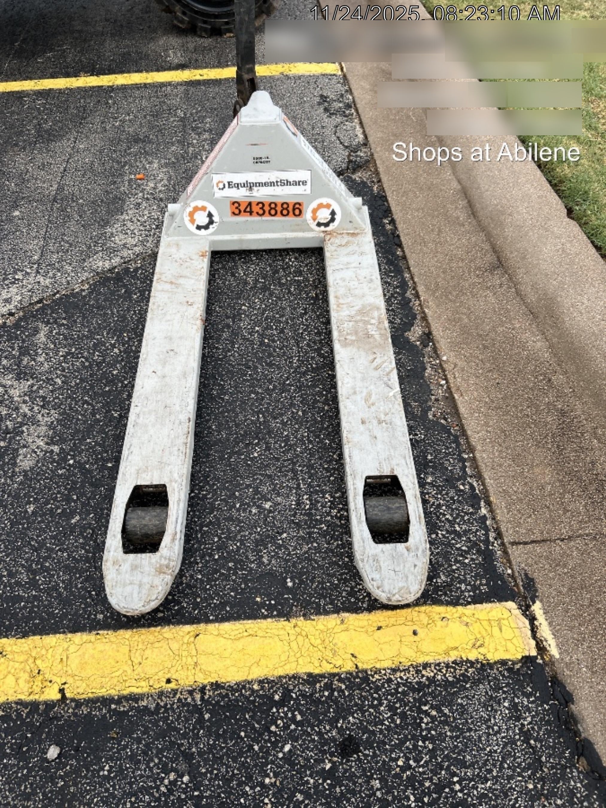 2023 STRONGWAY 5500 lb Pallet Jack