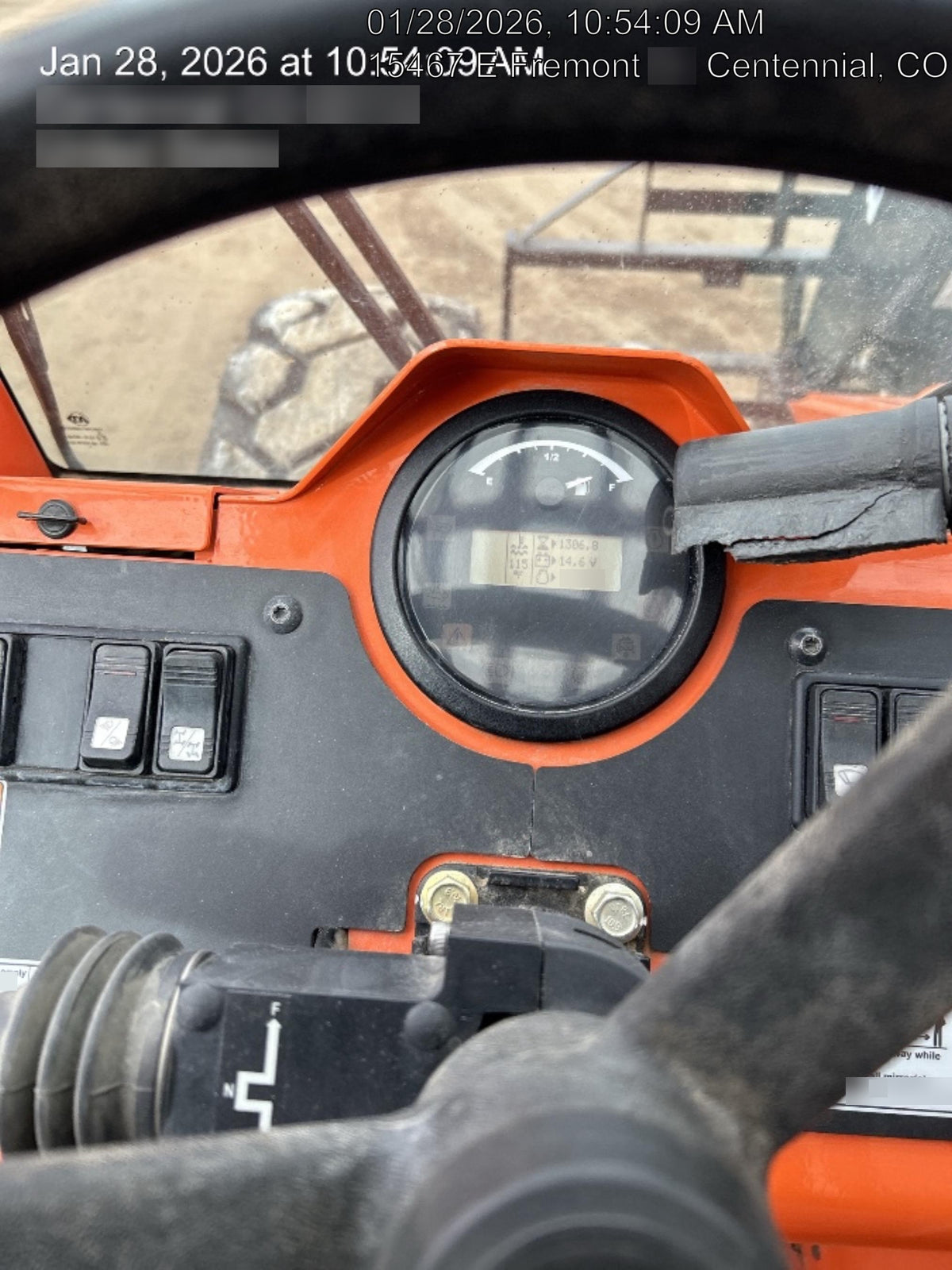 2022 SKYTRAK 8042