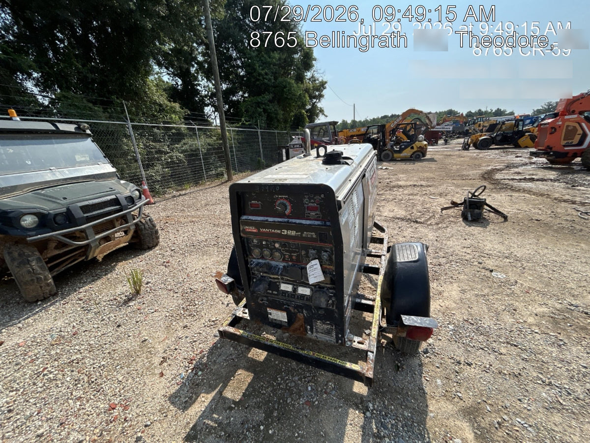 2019 Lincoln Electric Vantage 322 Welder Ready-Pak 3, Two wheel trailer, Fender and Light kit, Cable Rack
