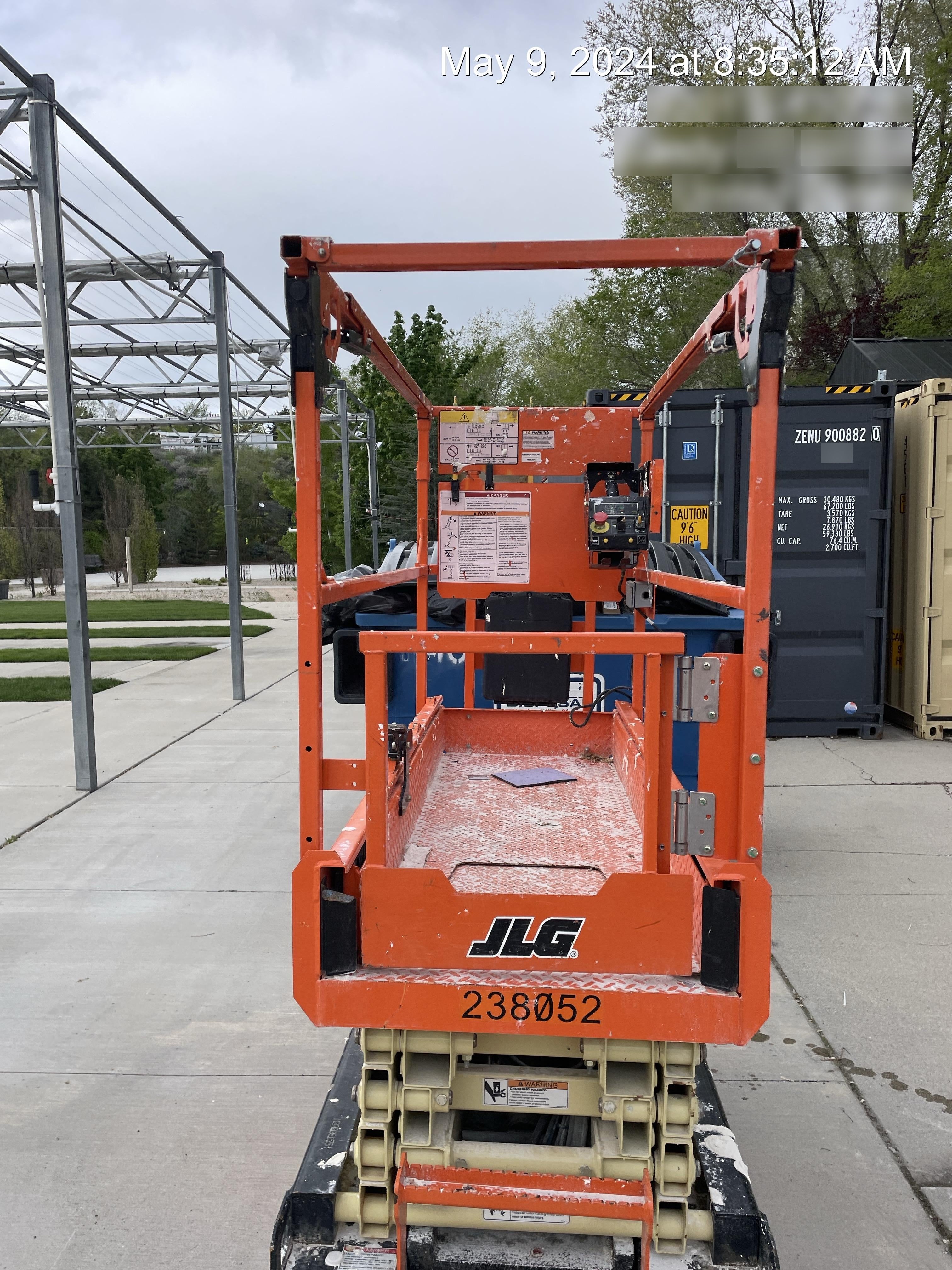 2022 JLG ES1932