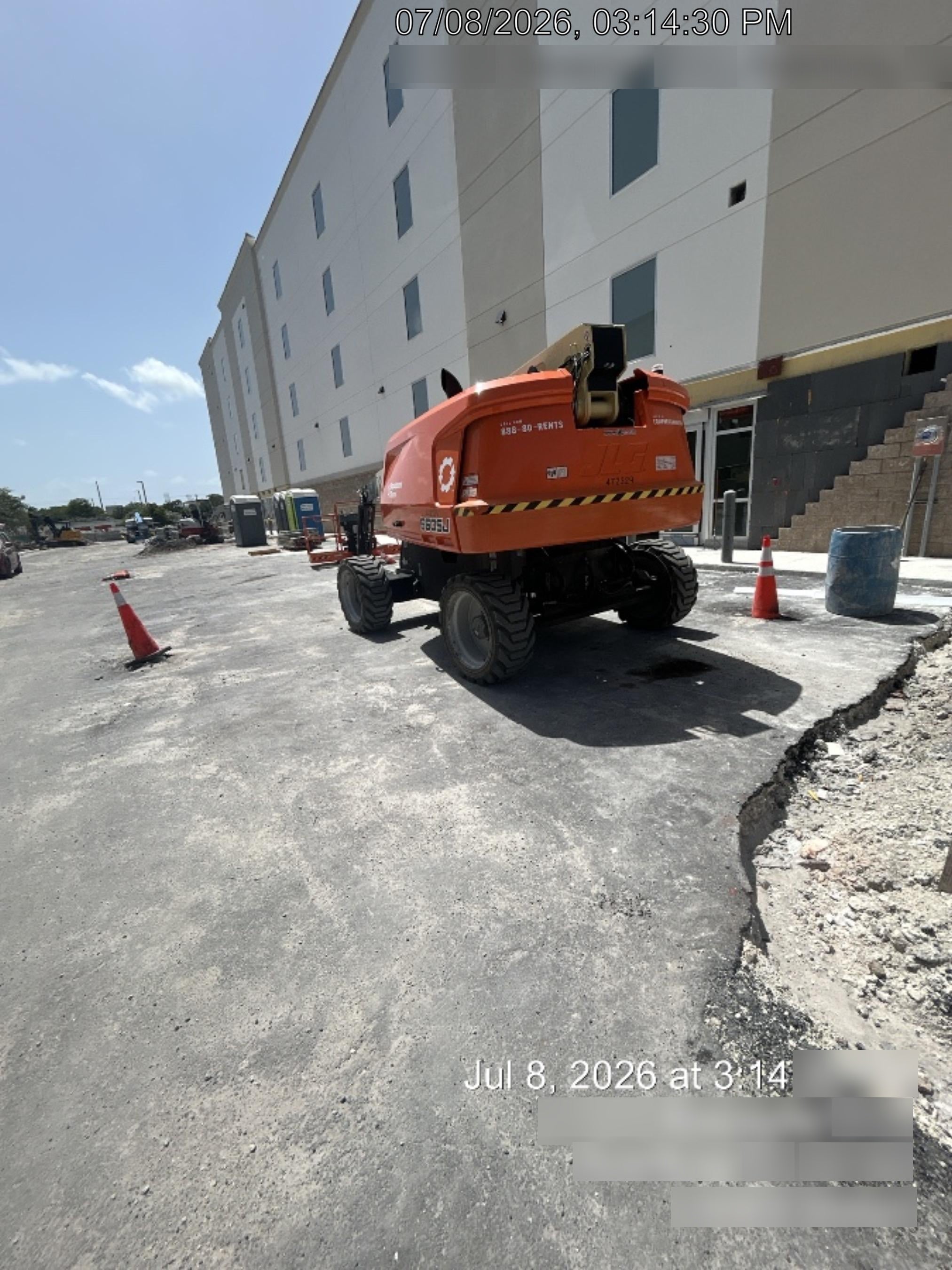 2024 JLG 660SJ