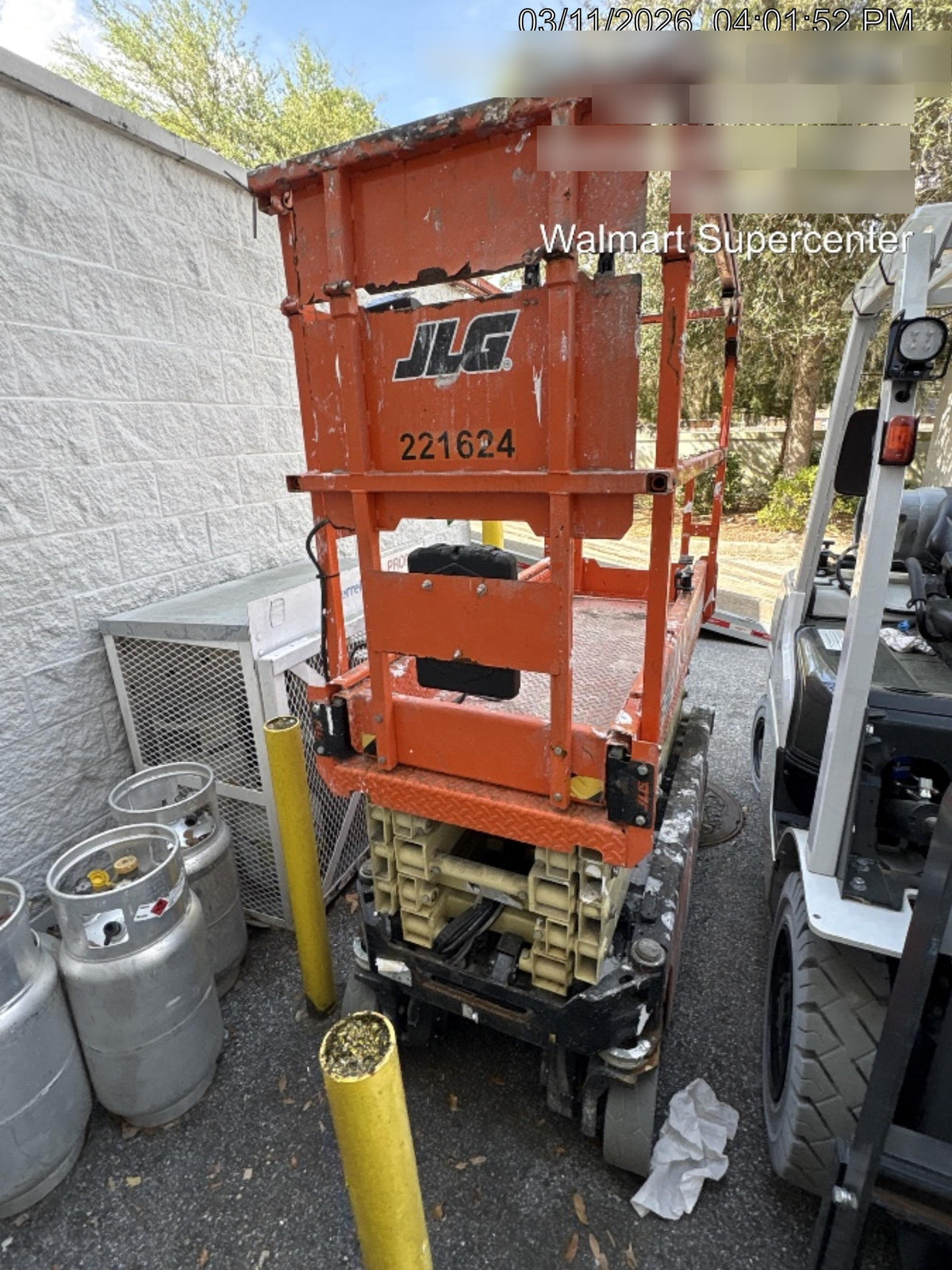 2022 JLG ES1932