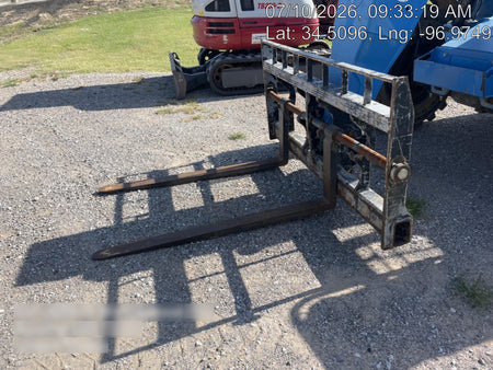 2018 Genie GTH-844 Genie GTH-844 w/ROPS, Work Lights, Solid Tires, RH Cab Mesh, Beacon, 60" Carriage and Forks