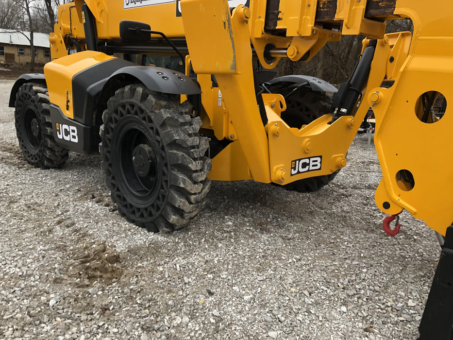2019 JCB 510-56