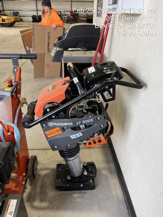 2024 HUSQVARNA LT5005