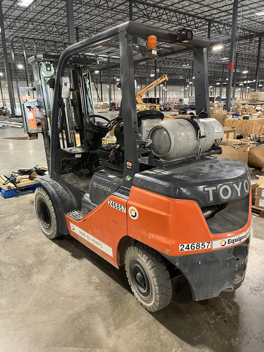 2022 TOYOTA 50-8FGU25